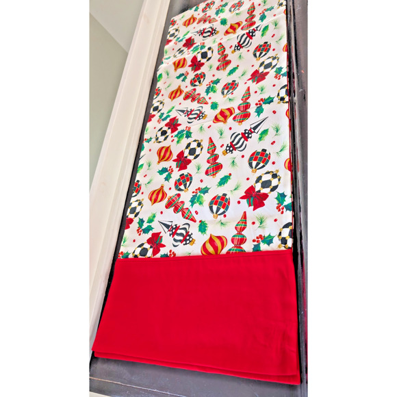 MacKenzie-Childs Deck the Halls Table Runner 72 x 14 Christmas Ornaments Red - Picture 5 of 5